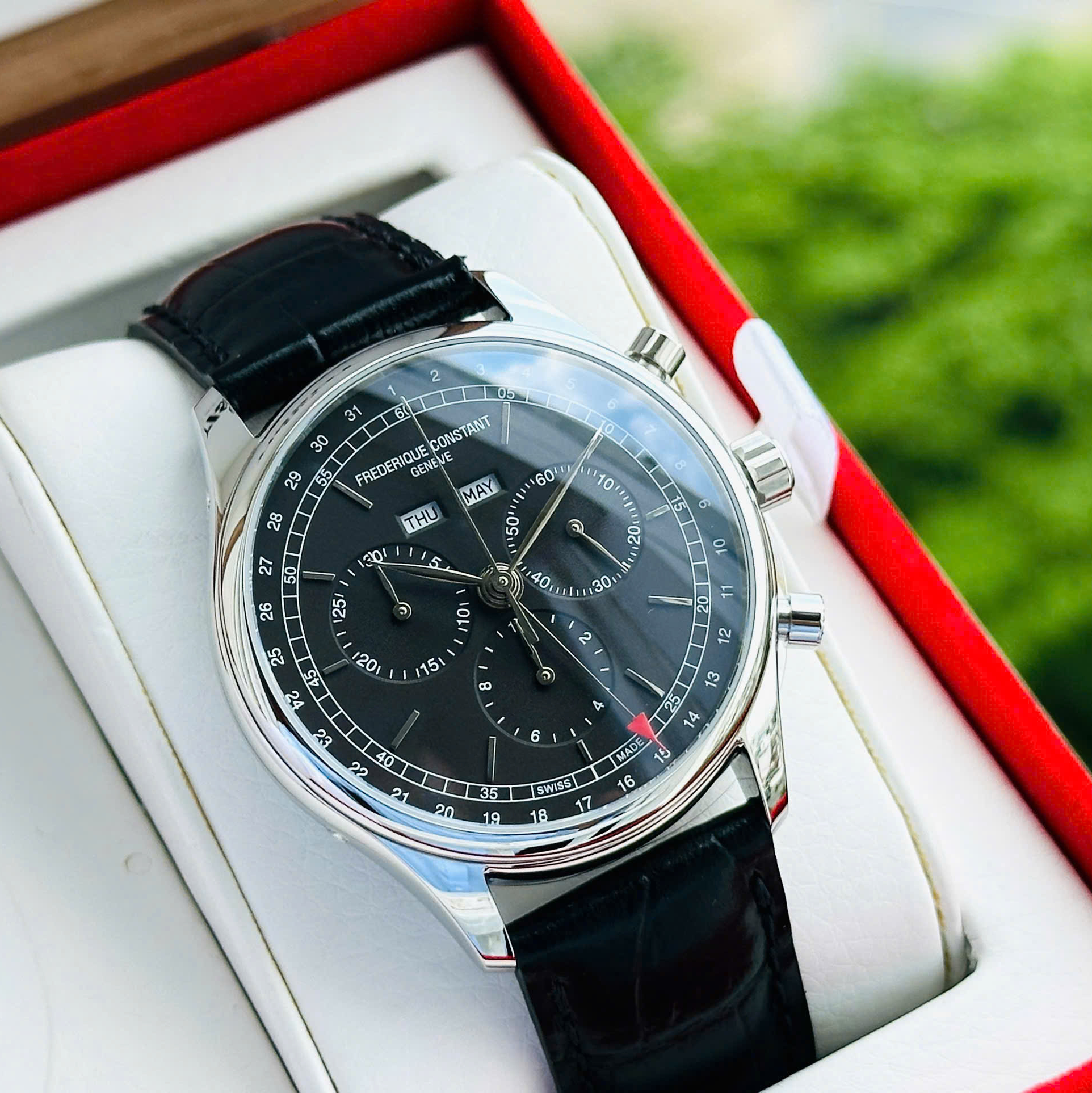 ĐỒNG HỒ NAM FREDERIQUE CONSTANT CLASSICS QUARTZ FC-296DG5B6
