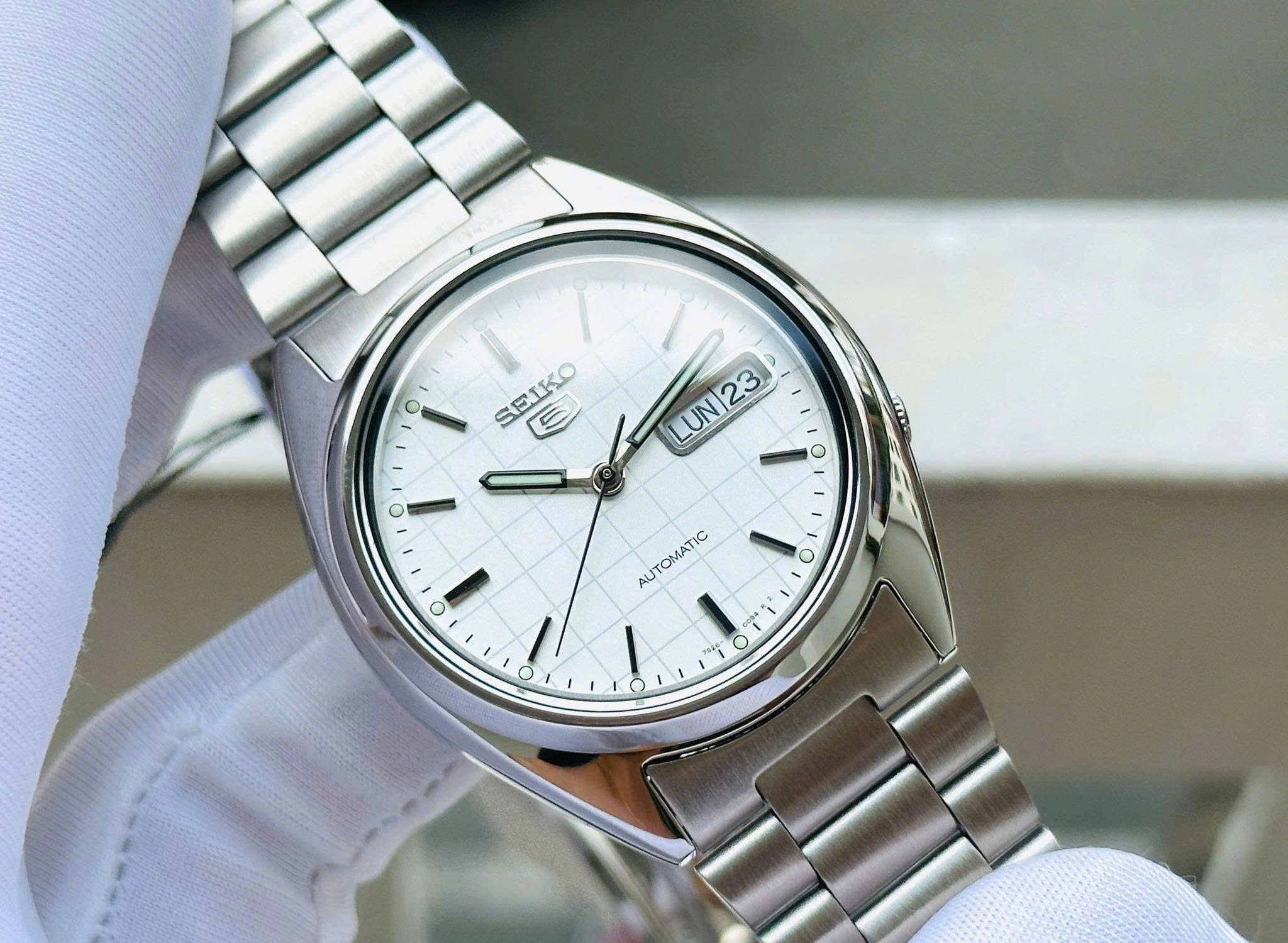 ĐỒNG HỒ NAM SEIKO 5 AUTOMATIC SNXF05K1