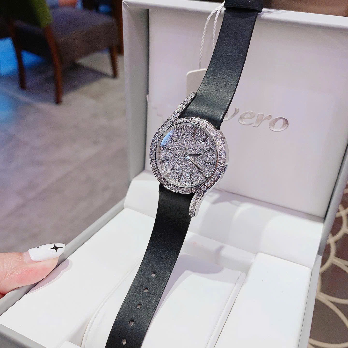 ĐỒNG HỒ NỮ RIVERO QUARTZ KIM CƯƠNG R9008