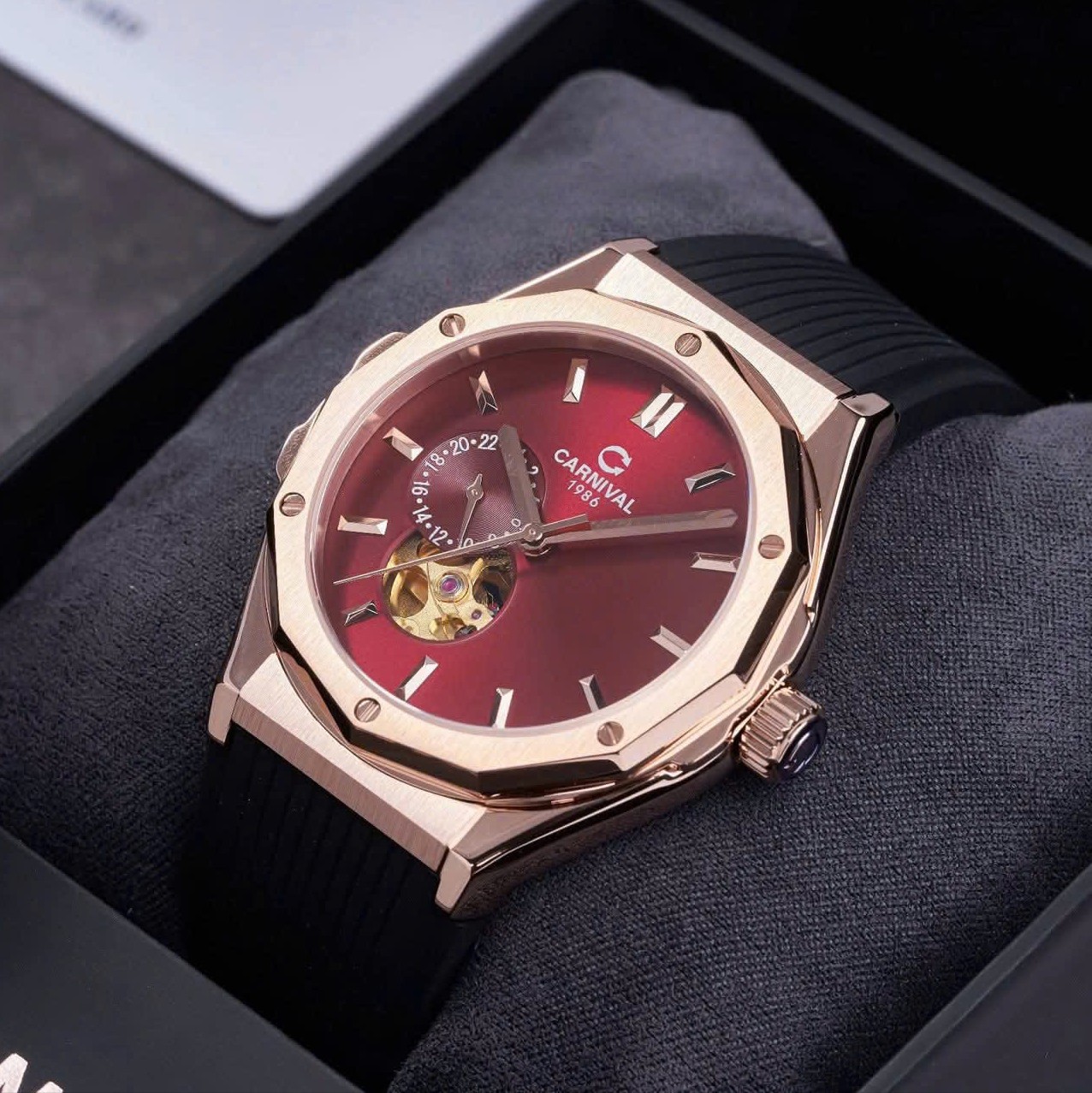 ĐỒNG HỒ NAM CARNIVAL AUTOMATIC 8189G-VH-DCS-DO