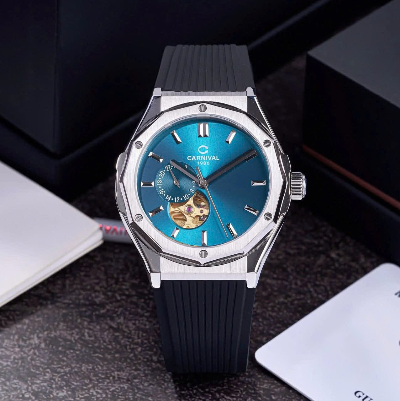 ĐỒNG HỒ NAM CARNIVAL AUTOMATIC 8189G-VT-DCS-XL