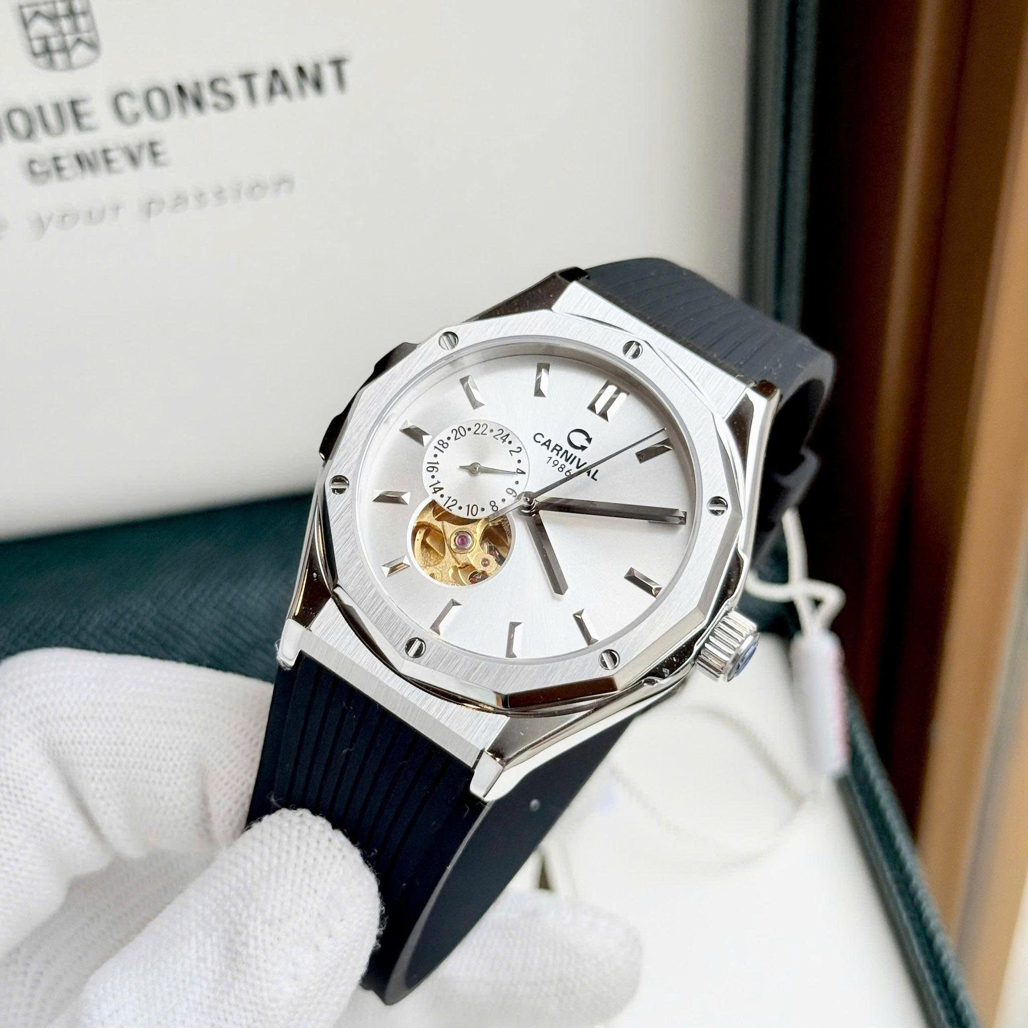 ĐỒNG HỒ NAM CARNIVAL AUTOMATIC 8189G-VT-DCS-T