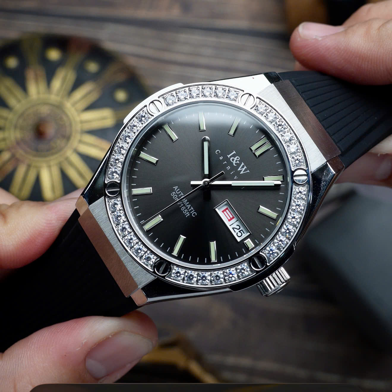 I&W CARNIVAL IW55851G3