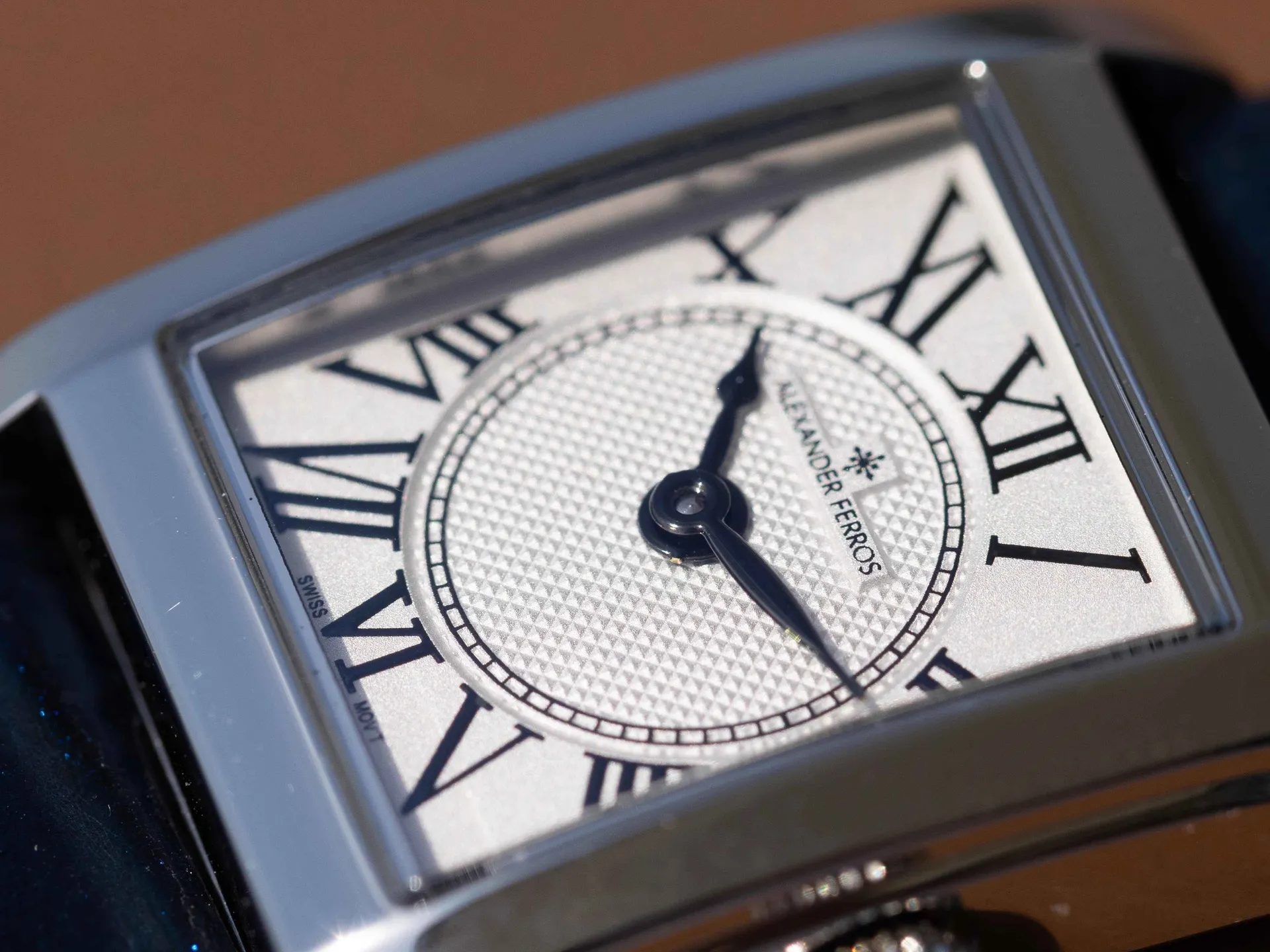 Đồng Hồ Nữ Alexander Ferros 7282S-02