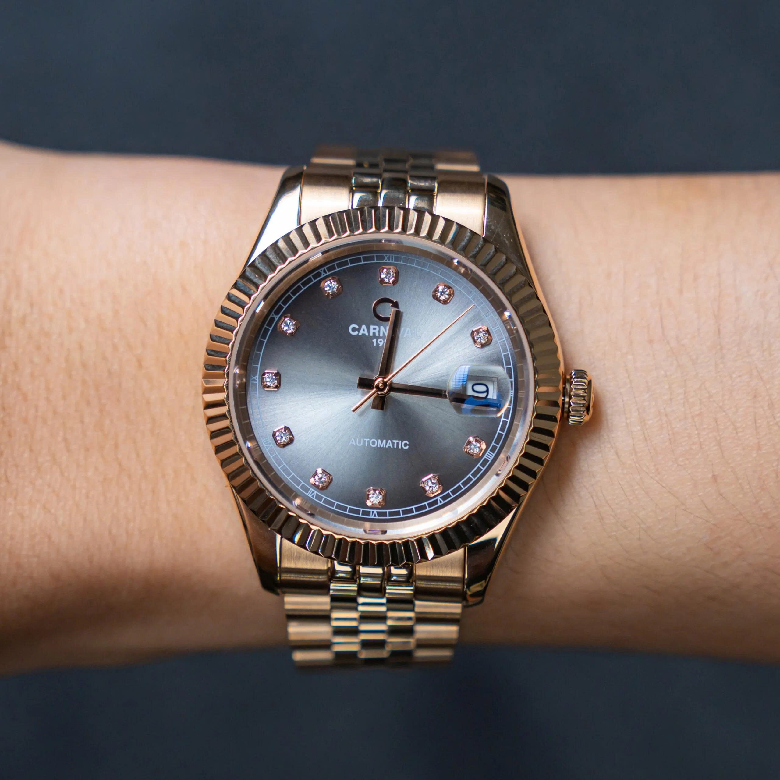 ĐỒNG HỒ NAM CARNIVAL AUTOMATIC 8250G-VH-TX