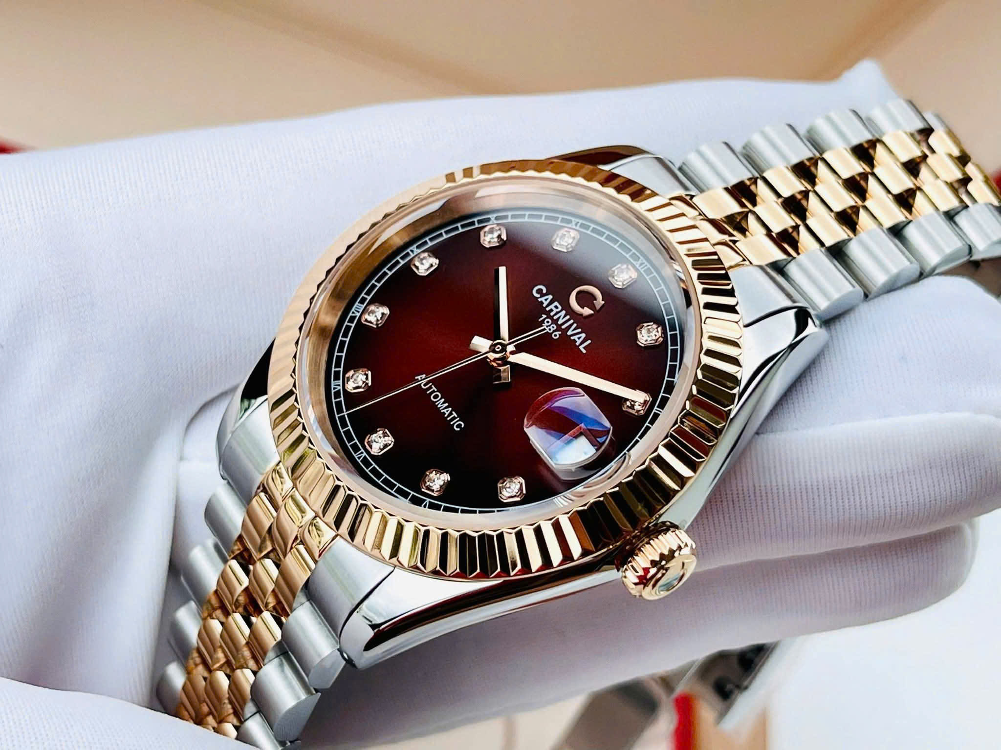 ĐỒNG HỒ NAM CARNIVAL AUTOMATIC 8250G-CH-N