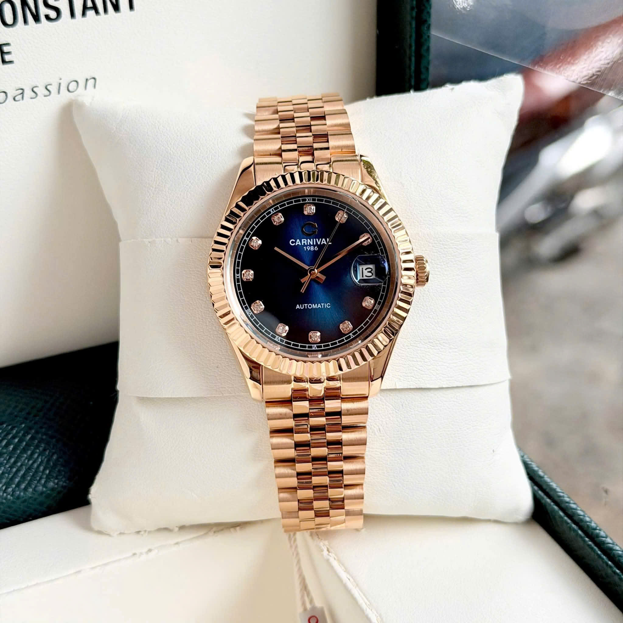 ĐỒNG HỒ NAM CARNIVAL AUTOMATIC 8250G-VH-X