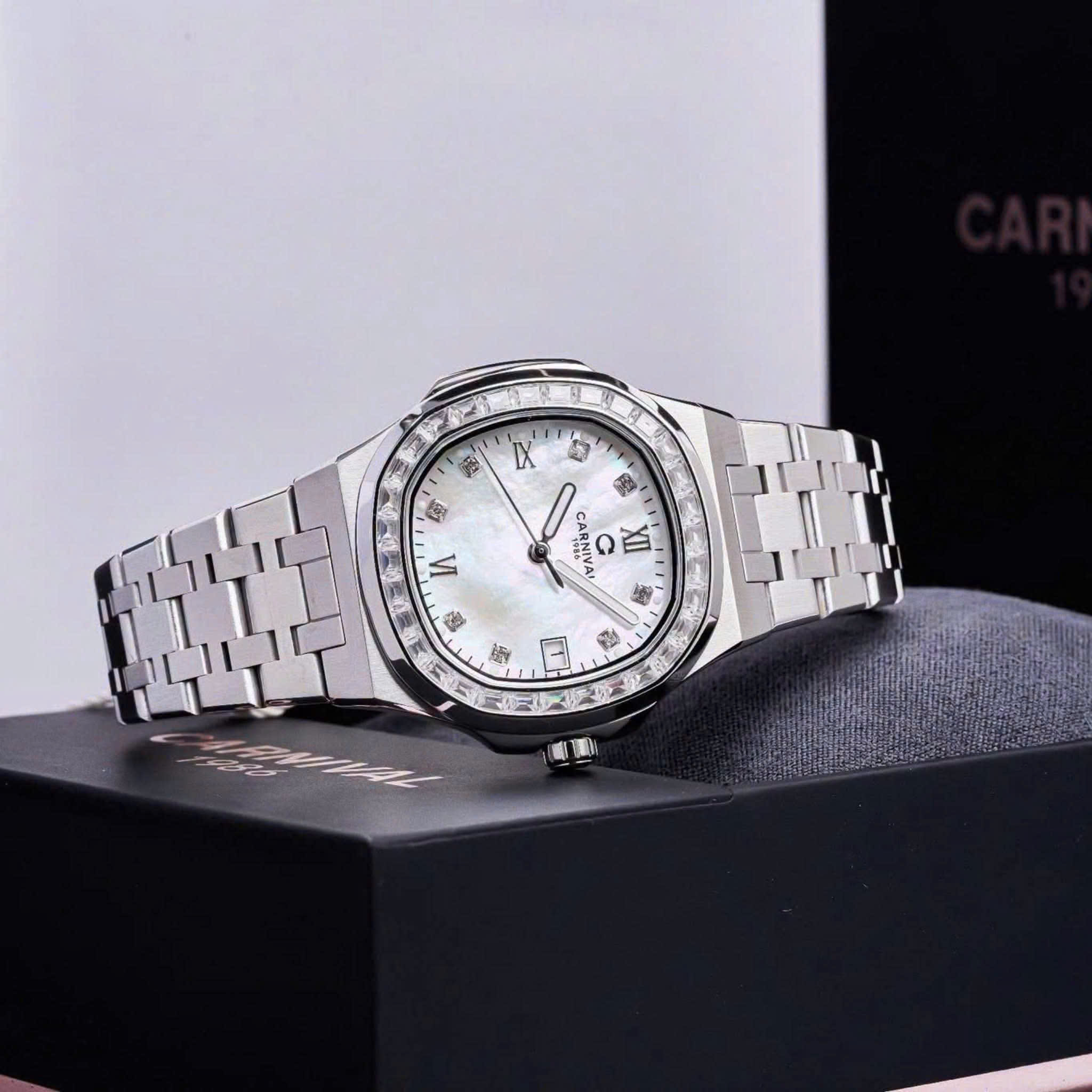 ĐỒNG HỒ NỮ CARNIVAL QUARTZ XÀ CỪ TRẮNG 8160L2-VT-TK