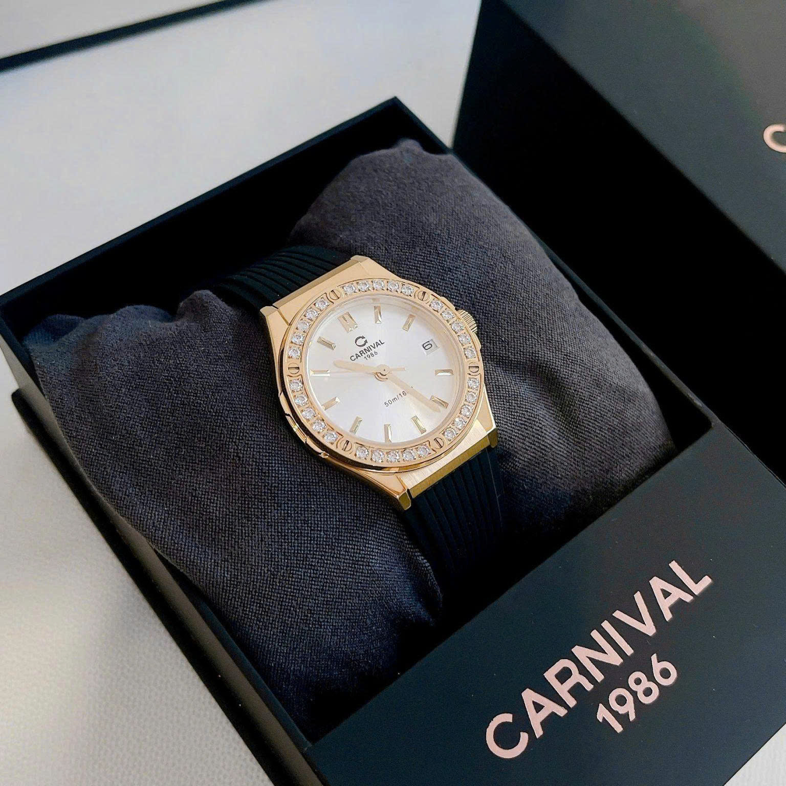 ĐỒNG HỒ NỮ CARNIVAL QUARTZ 8168L2-VV-DCS-T