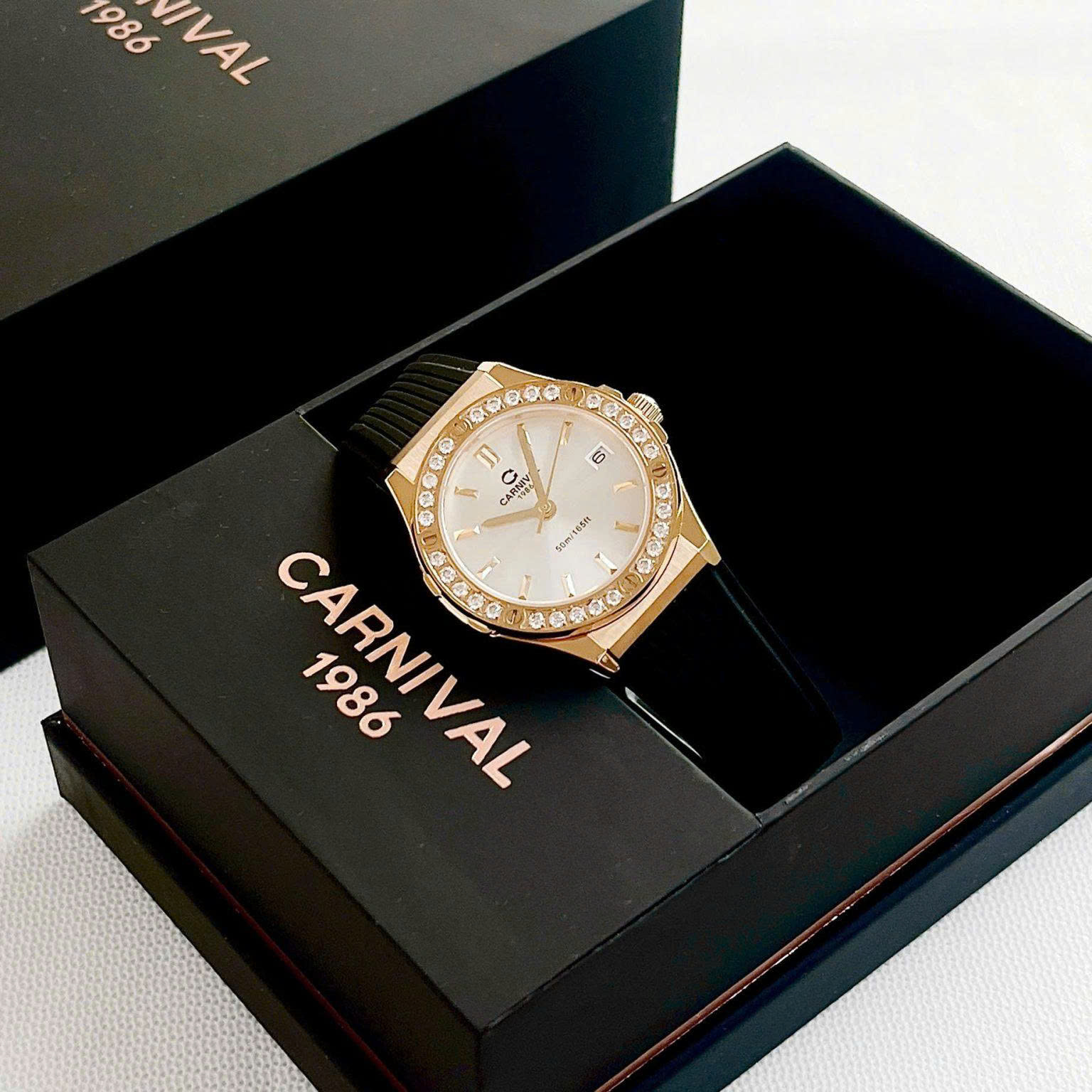 ĐỒNG HỒ NỮ CARNIVAL QUARTZ 8168L2-VV-DCS-T
