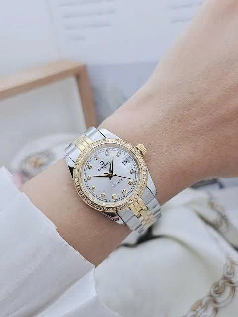ĐỒNG HỒ NỮ CARNIVAL QUARTZ TRẮNG 8131L2-CV-T