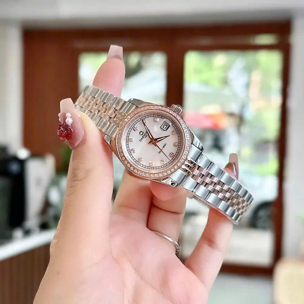 ĐỒNG HỒ NỮ CARNIVAL QUARTZ XÀ CỪ TRẮNG 8131L2-CH-TK