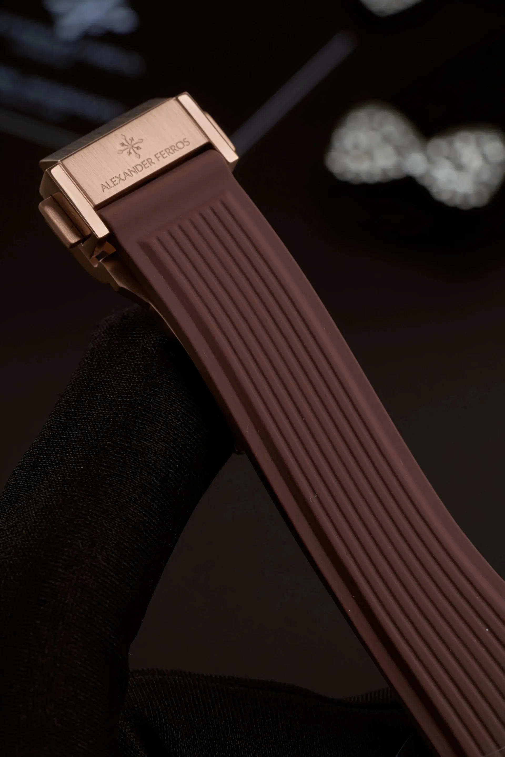 Đồng Hồ Nữ Alexander Ferros 2251FR-08