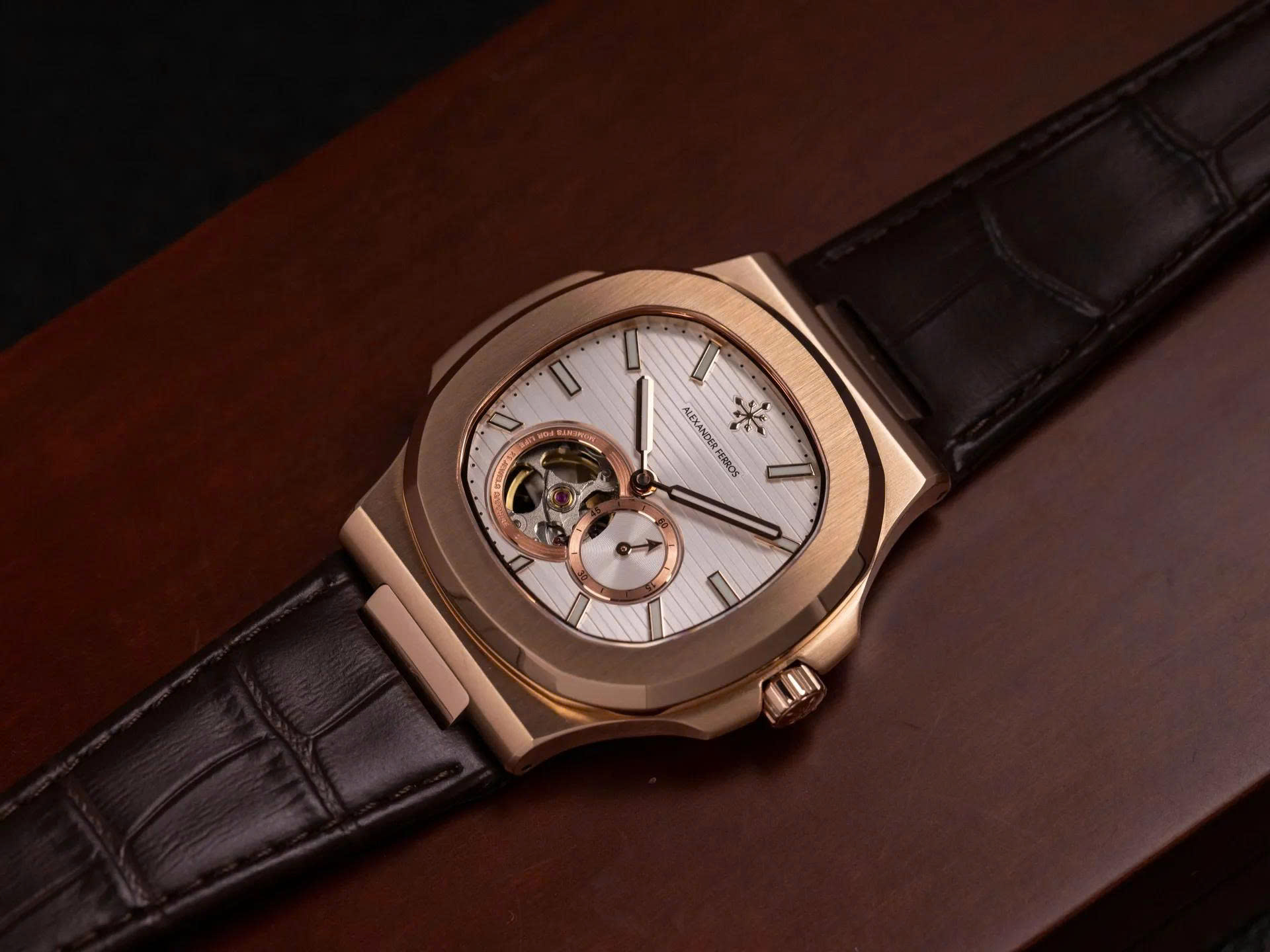 ĐỒNG HỒ ALEXANDER FERROS 6312R-02
