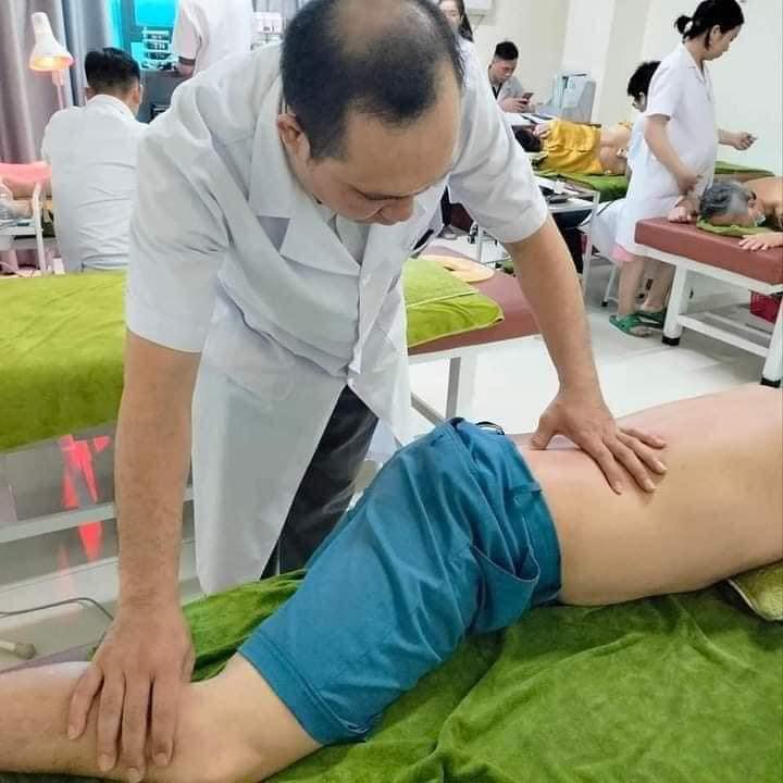 CẢNH BÁO ĐỪNG ĐỂ THOÁT VỊ ĐĨA ĐỆM NẶNG MỚI ĐIỀU TRỊ.