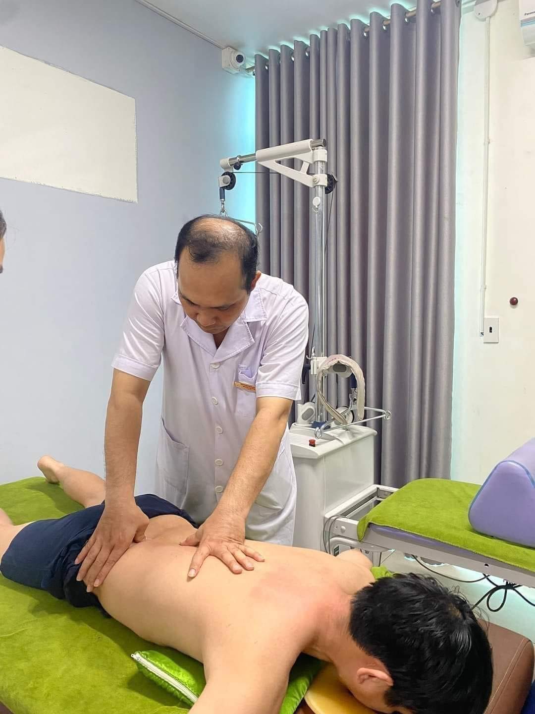 NẮM RÕ CÁC TRIỆU CHỨNG ĐAU THẦN KINH TỌA