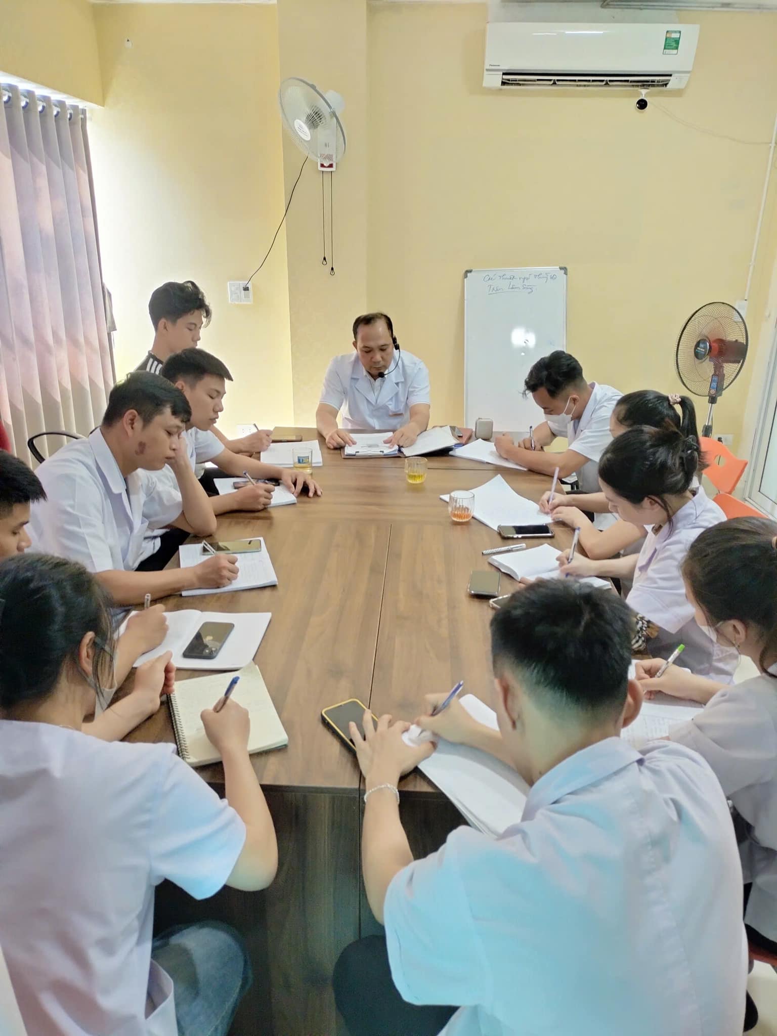 HỌC - HỌC NỮA - HỌC MÃI