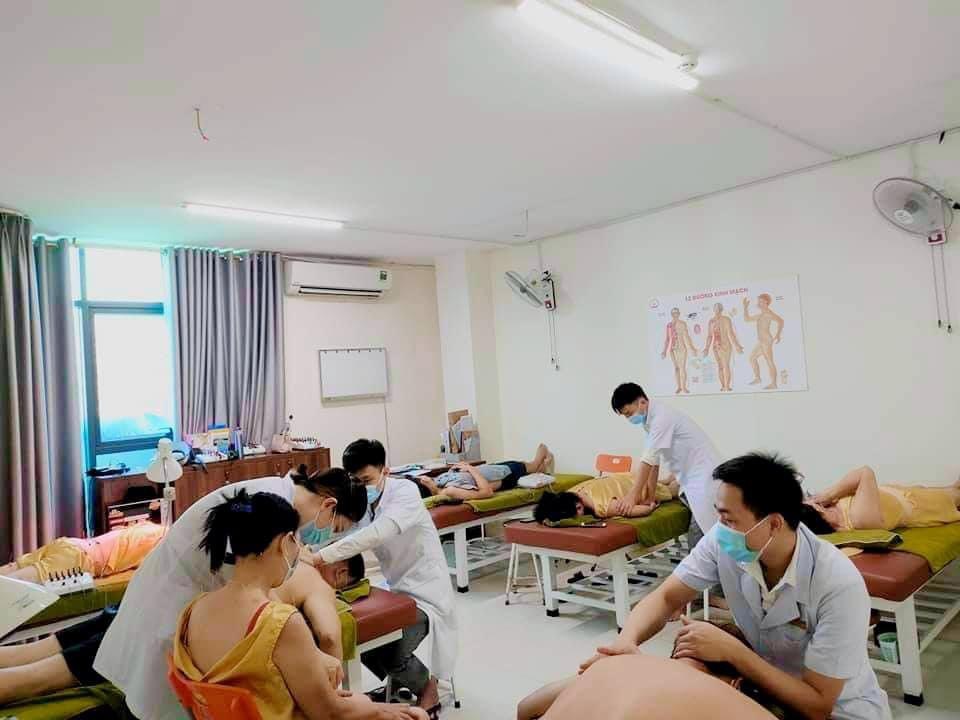 HẠNH PHÚC ĐẾN TỪ NHỮNG ĐIỀU BÌNH DỊ