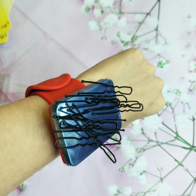 Hút ghim, Dụng cụ dính ghim đeo tay hình đồng hồ chuyên dùng cho makeup làm tóc ( không chọn màu )