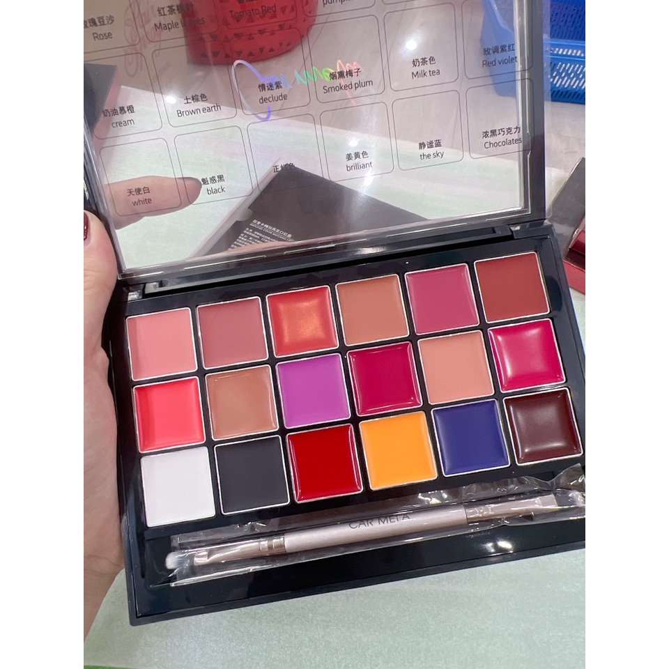 Bảng Son Carmela Anastasia Dupe 18 Ô Cao Cấp Với Chất Son Lì Lên Màu Chuẩn Không Khô Môi