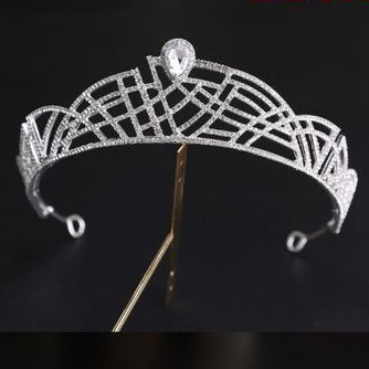 Mẫu Vương Miện Cô Dâu Cao Cấp Đính Đá  [Liên Tục Cập Nhật Các Mẫu Mới Nhất]