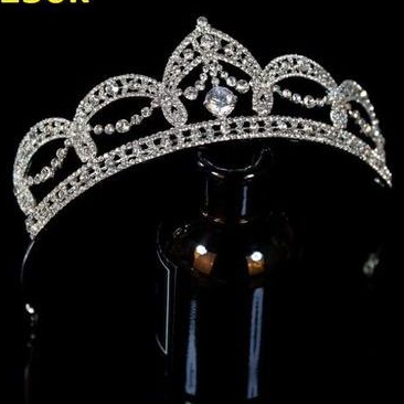 Mẫu Vương Miện Cô Dâu Cao Cấp Đính Đá  [Liên Tục Cập Nhật Các Mẫu Mới Nhất]