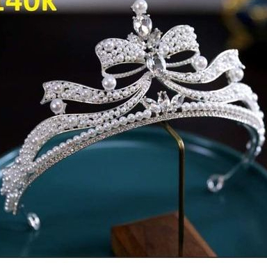 Mẫu Vương Miện Cô Dâu Cao Cấp Đính Đá  [Liên Tục Cập Nhật Các Mẫu Mới Nhất]