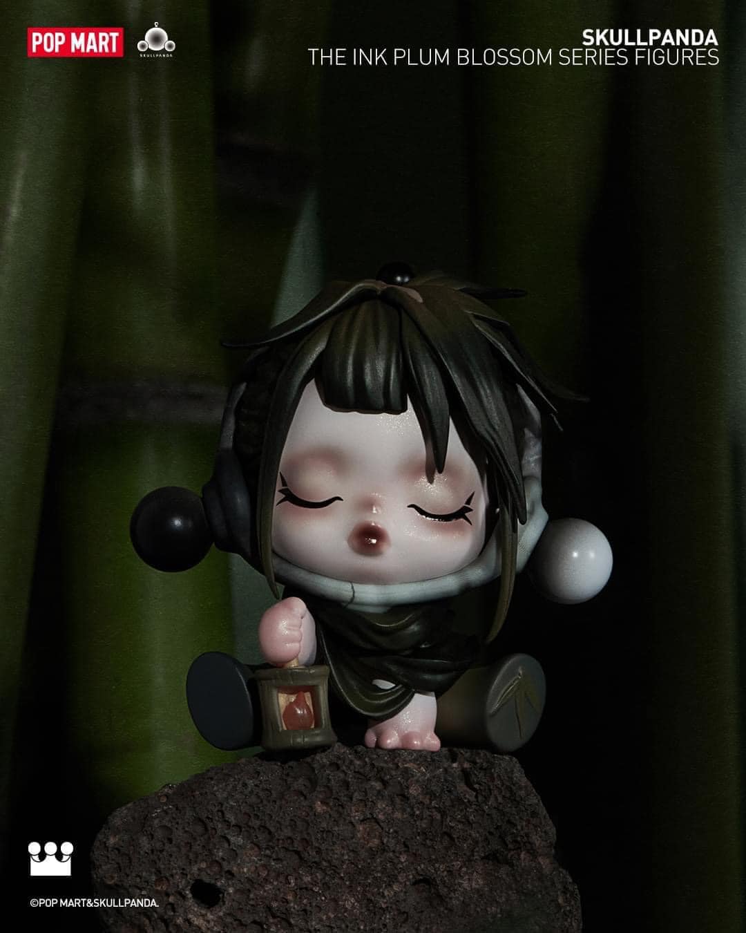 SKULLPANDA The Ink Plum Blossom Figure Series