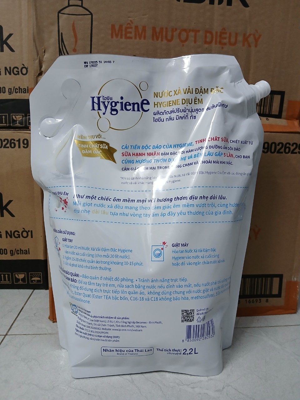 Nước xả vải HYGIENE 2200ml (trắng) Hương Milky Touch