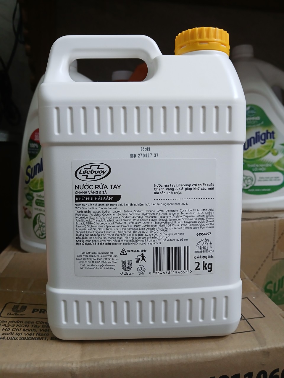Nước rửa tay Lifebuoy can 2kg khử mùi hải sản hương chanh vàng và sả