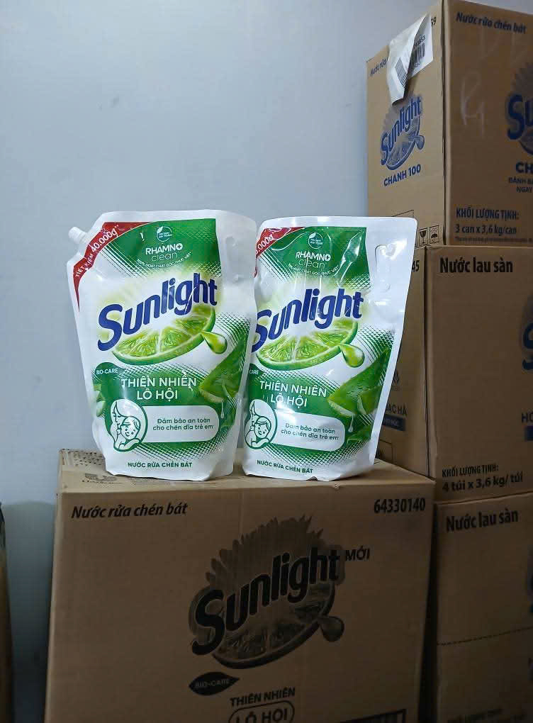 Nước rửa chén Sunlight Thiên Nhiên Hương Lô Hội 3,3kg