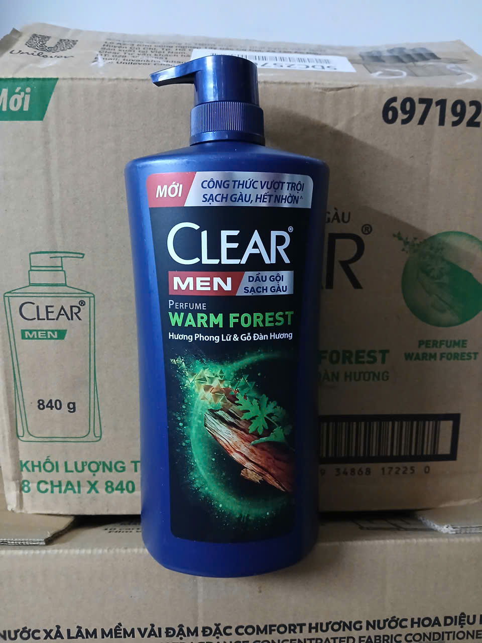 Dầu Gội Sạch Gàu CLEAR Men 840g Perfume Warm Forest - Hương Phong Lữ Và Gỗ Đàn Hương