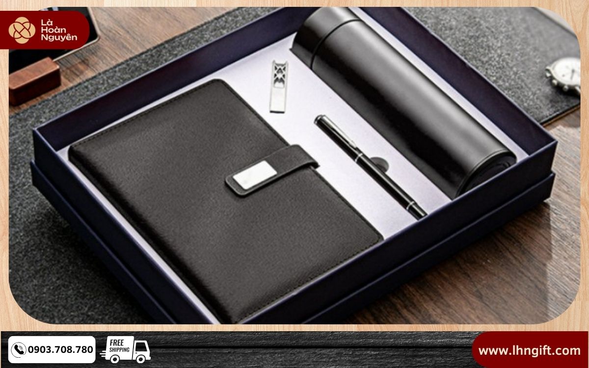 Bí Quyết Lựa Chọn Quà Tặng Giúp Xây Dựng Mối Quan Hệ Bền Vững Với Khách Hàng