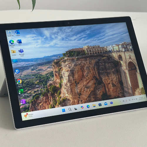 Surface Pro 7 intel core i5 1035G4  , Ram 8Gb, SSD 128GB Liknew (Combo kèm phím)