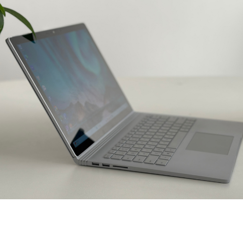 Surface Book 2 intel core i5 8350U, Ram 8GB, SSD 128GB 13.5" Likenew