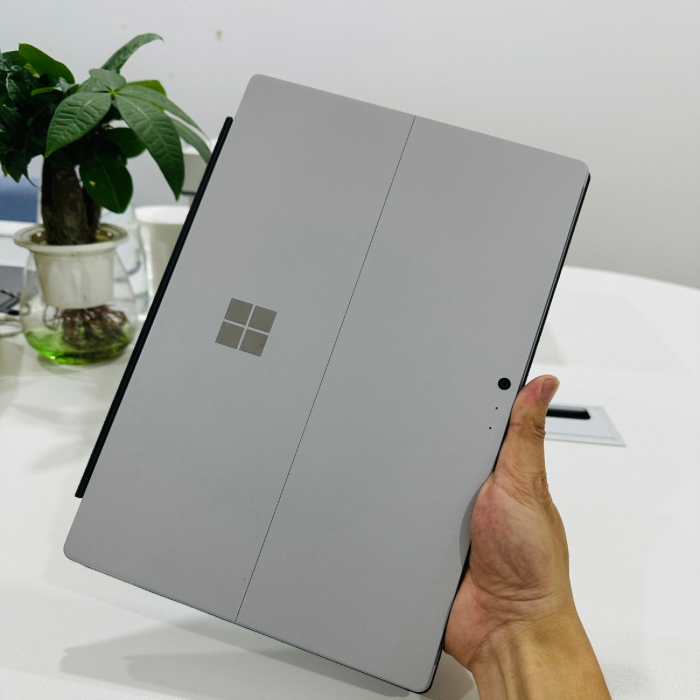 Surface Pro 5 intel core i5 7300U, Ram 8GB, SSD 256GB,  Likenew (đã bao gồm bàn phím) 1796