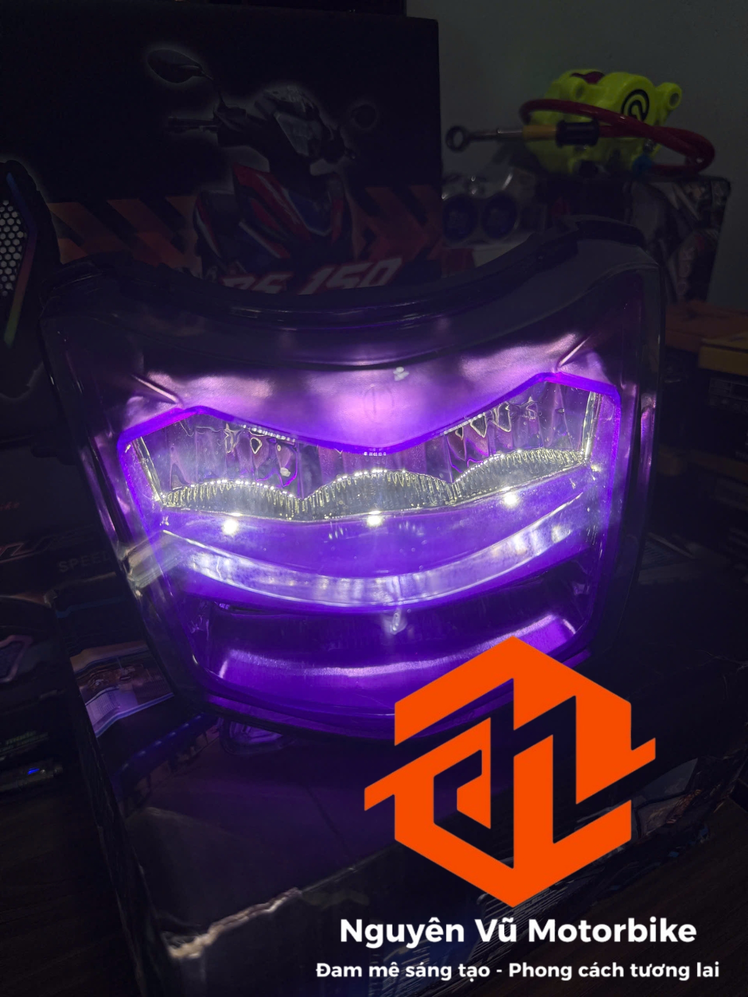 Đèn Pha Led 2 Tầng WAVE A S RS FutureX