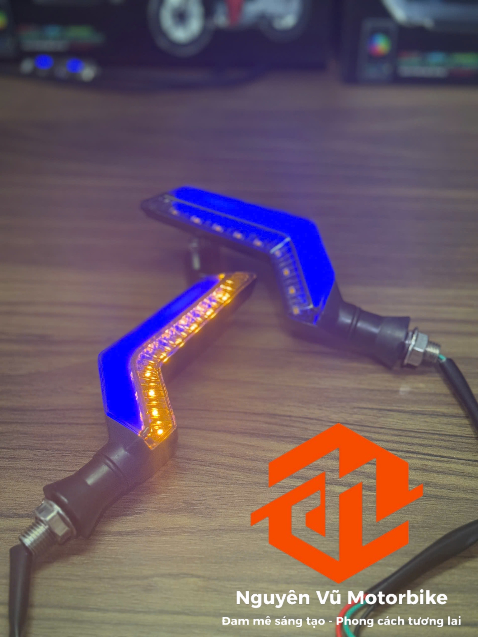Xi nhan chữ z điện 12V