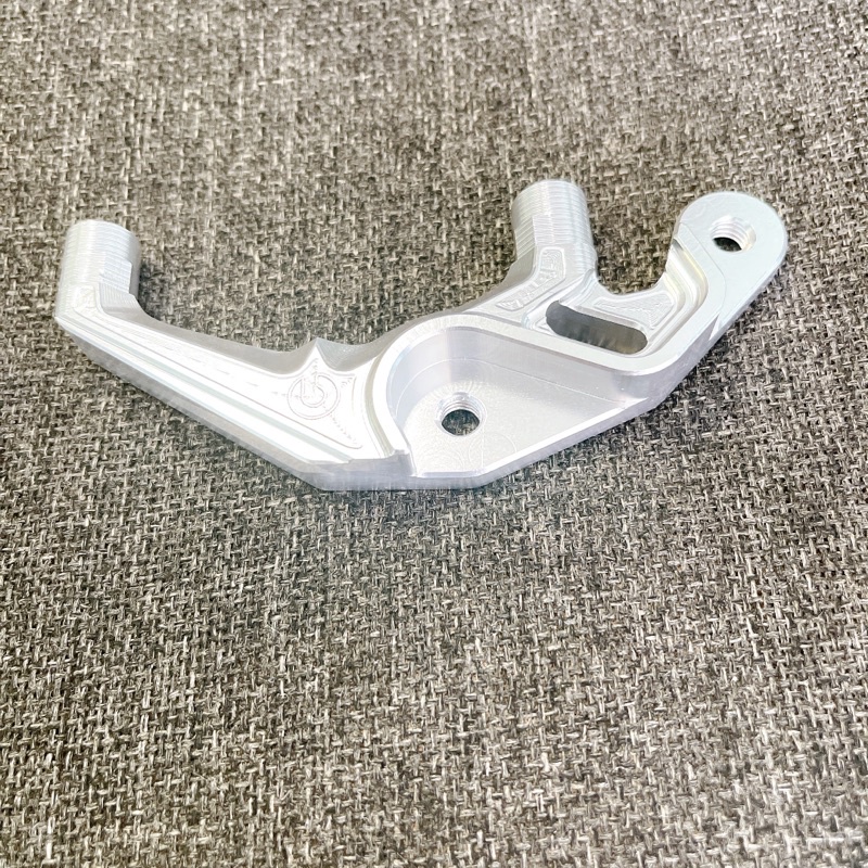 Pát trước Raider/Satria đĩa 260/267mm xài heo 4 pis 81 racing