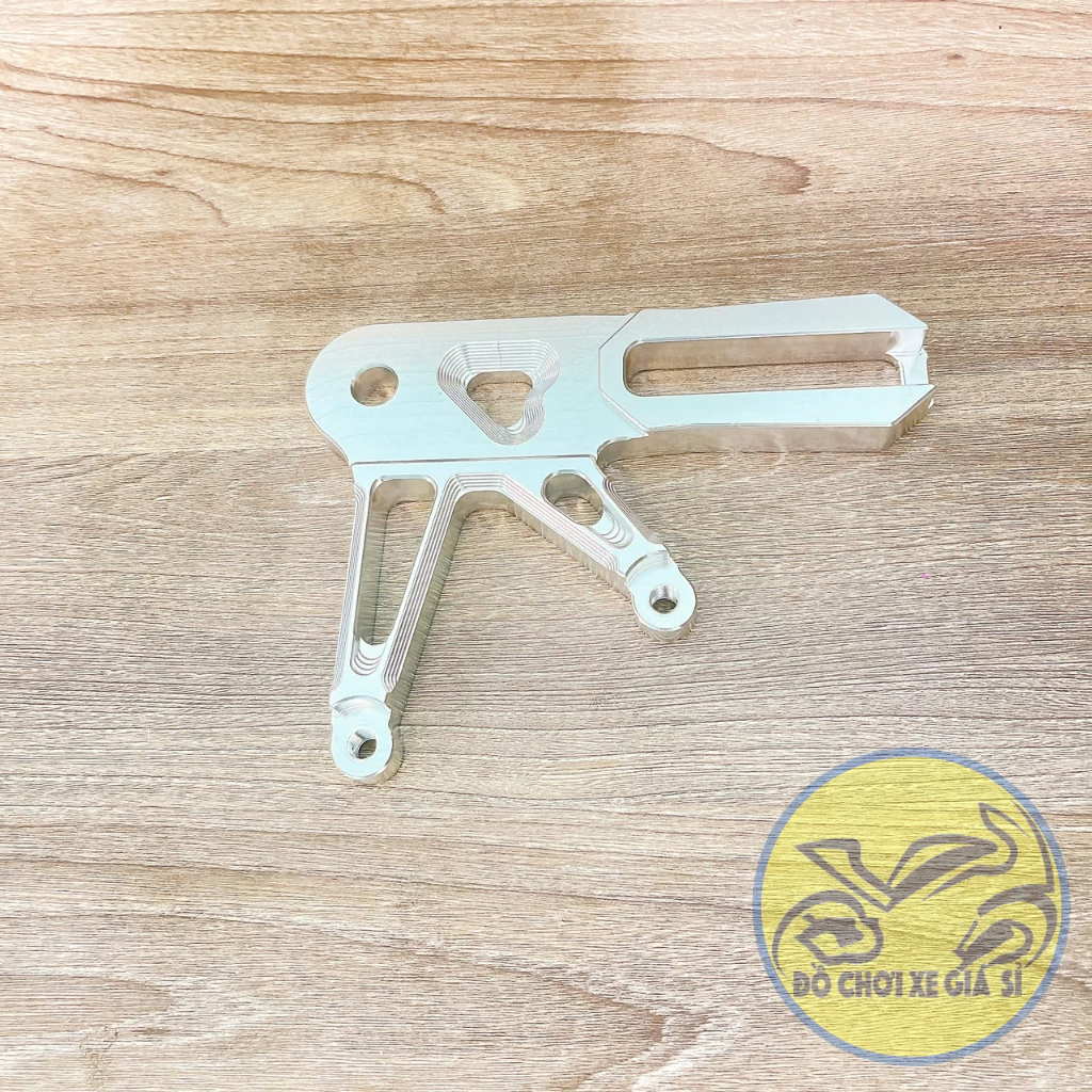 Pát đĩa sau Winner/Sonic đĩa 220mm xài heo 2 Piston đối xứng màu đen và màu trắng