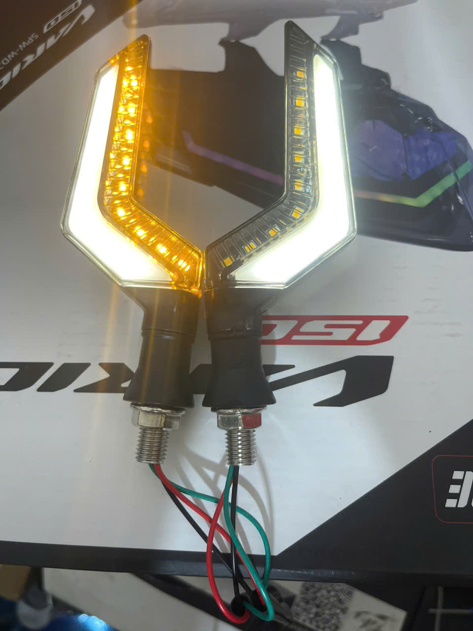 Xi nhan chữ z điện 12V