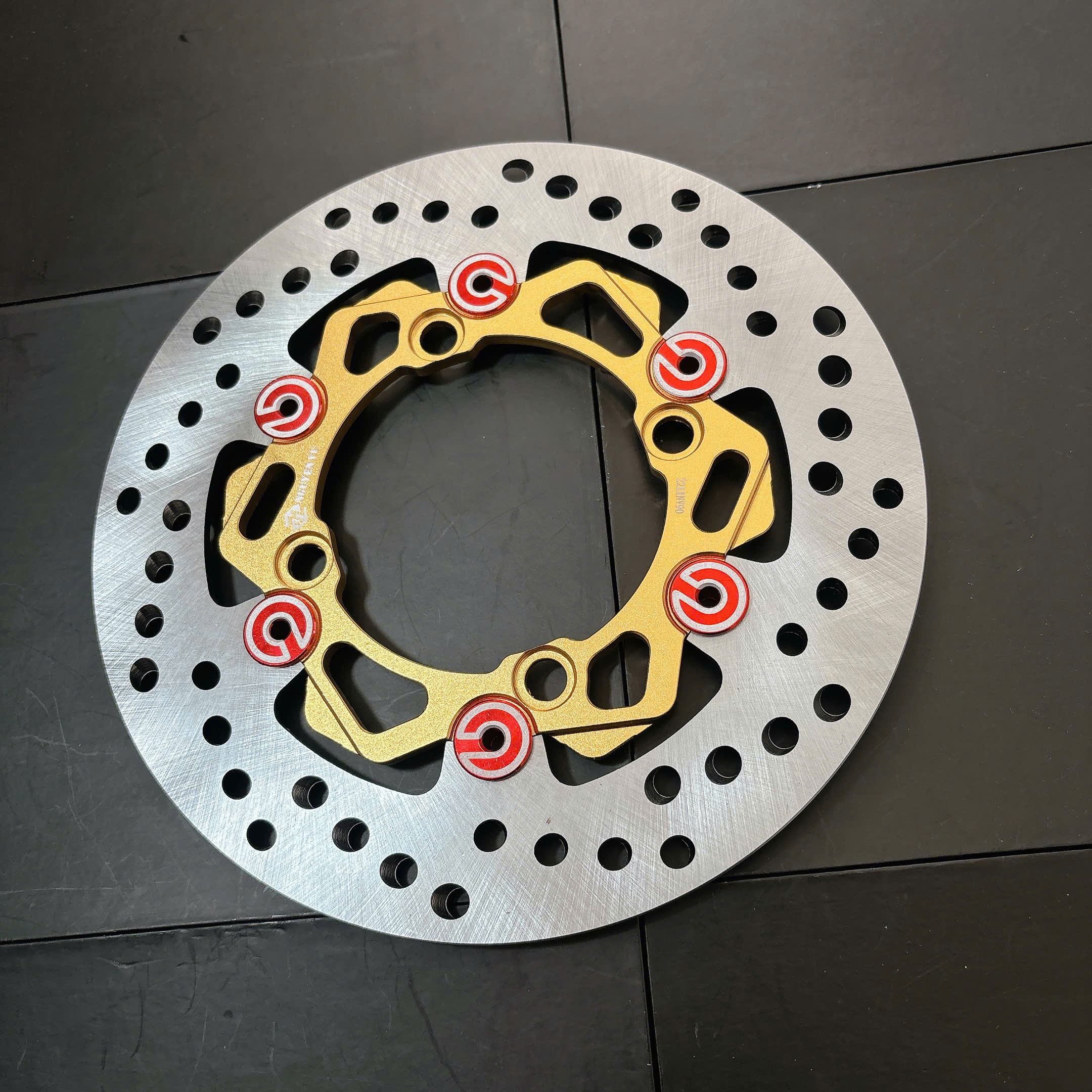 Đĩa Sau Ex 135 Vành xéo Nút brembo MÀU XANH LÁ mẫu NVM V2