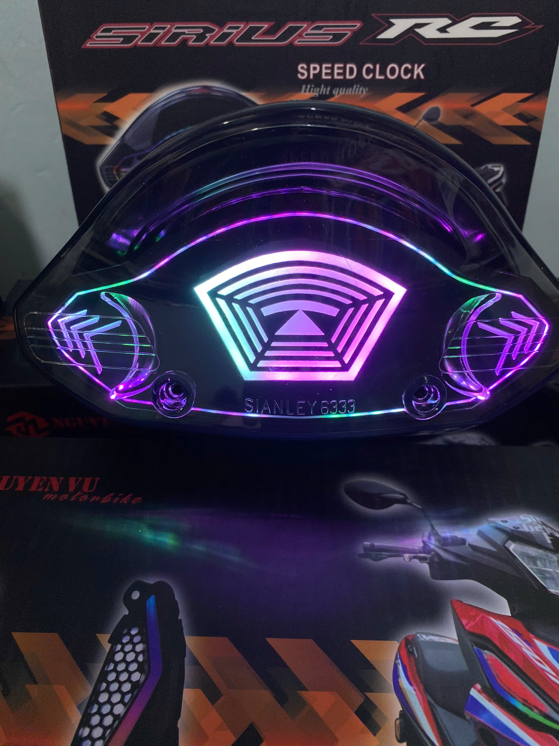 Đèn hậu Sirius Mẫu NVM V1