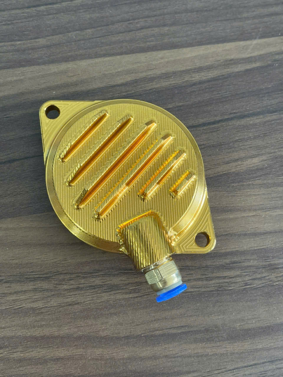 Nắp Cam Sirius/Jupiter có ống hơi có bẫy nhớt