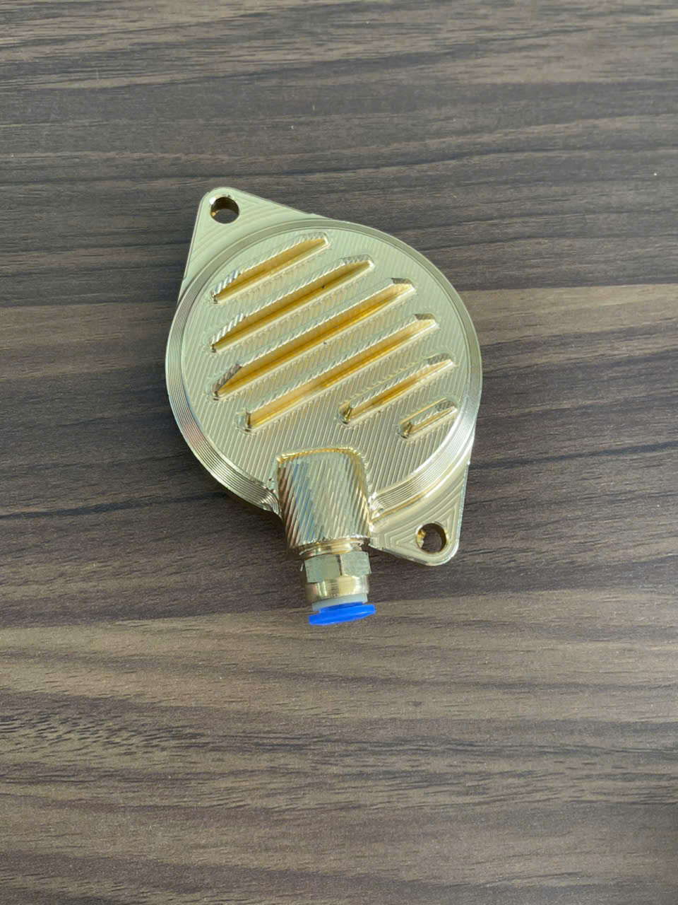 Nắp Cam Sirius/Jupiter có ống hơi có bẫy nhớt