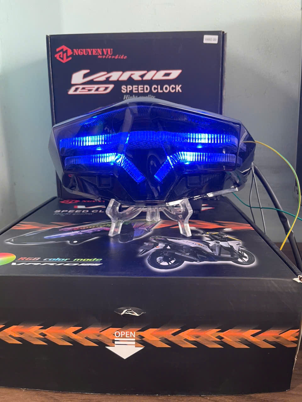 Đèn Hậu VARIO thương hiệu NVM đời  2018-2026  125 150  tích hợp xinhan