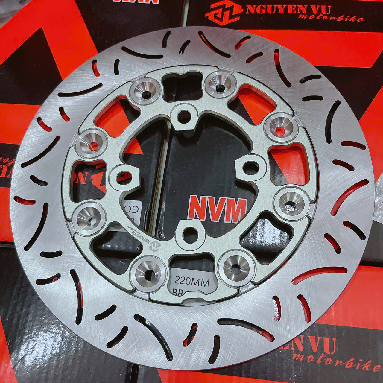 Đĩa thắng 220mm 4 lỗ thông dụng Thương hiệu NVM mẫu k7