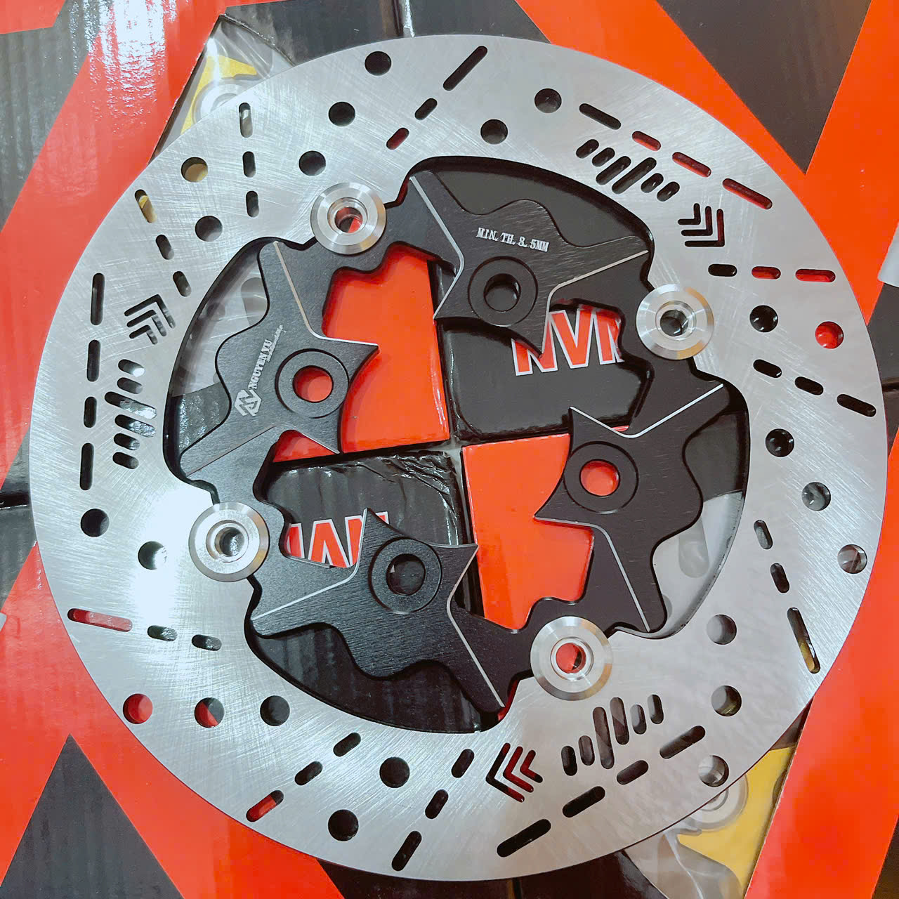 Đĩa thắng trước 220mm Thương hiệu NVM mẫu S2 4 lỗ thông dụng