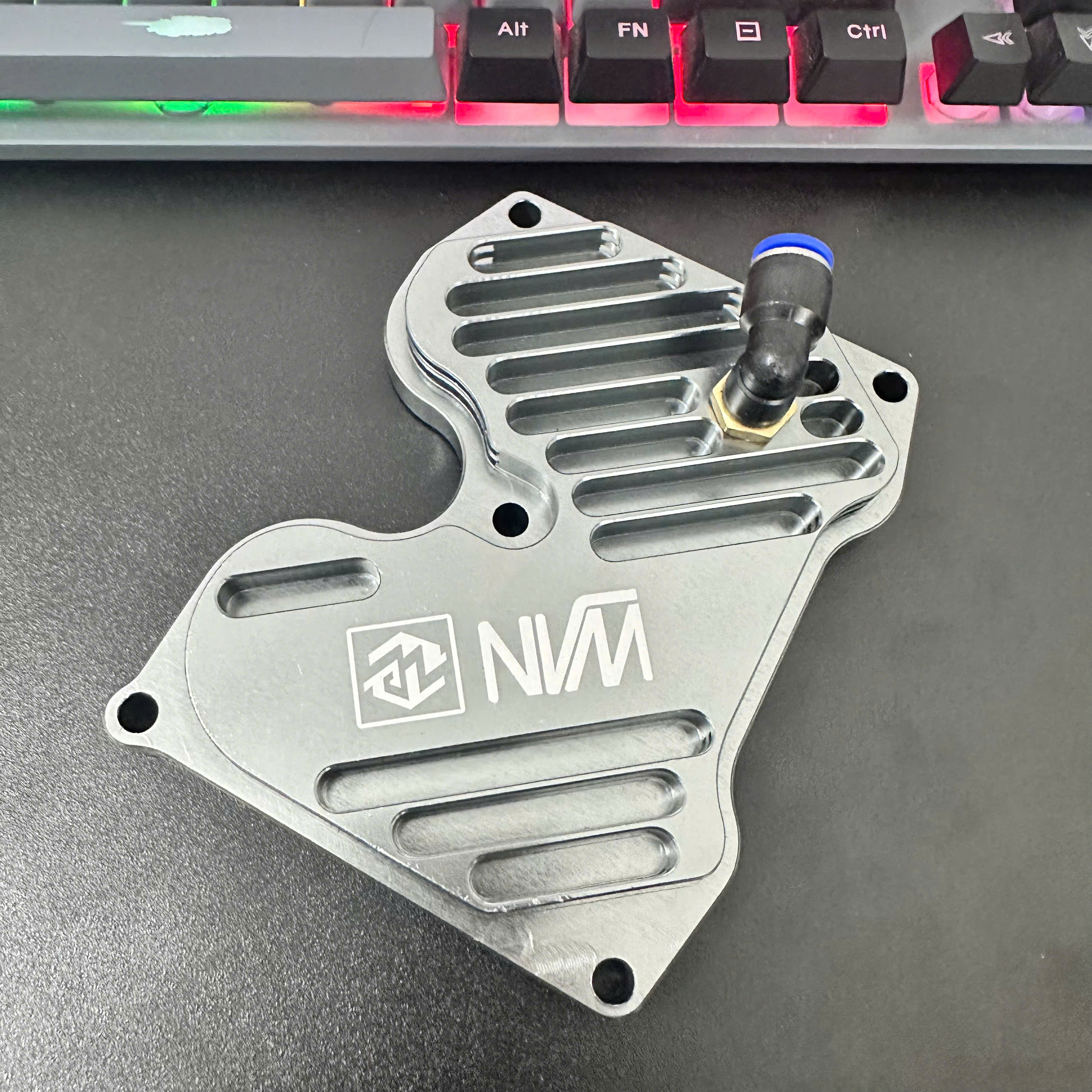 Bộ Nắp Đầu Bò Hợp Kim Nhôm CNC NVM EX135 4s, EX150 có ống hơi