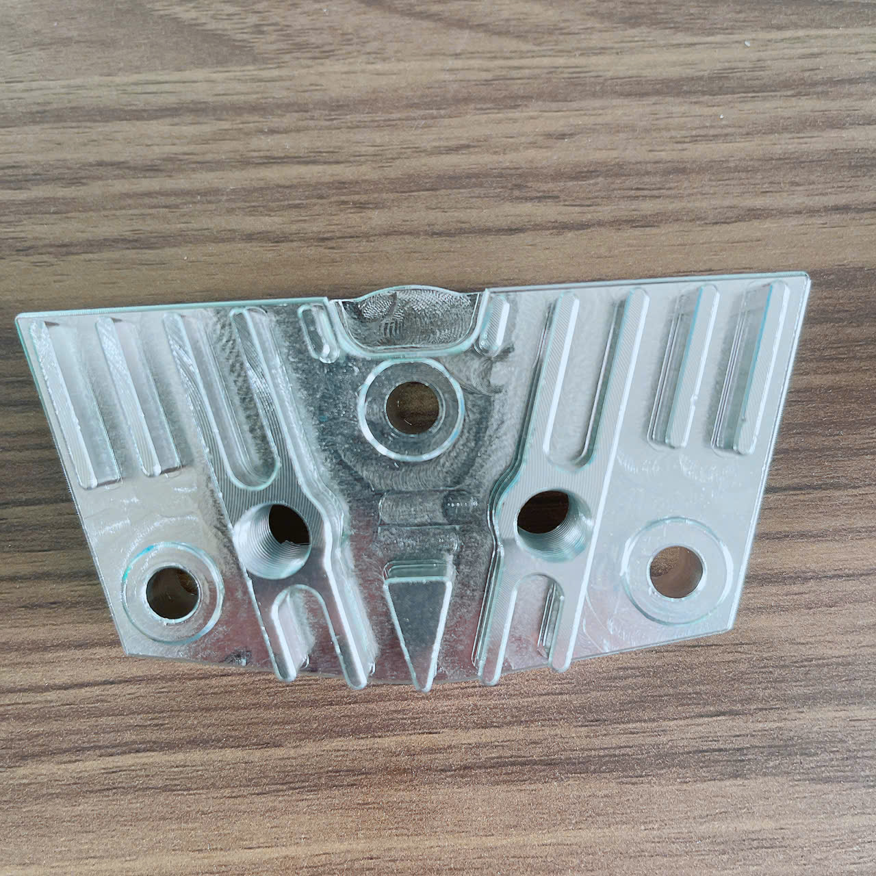 NẮP CÁNH BƯỚM CNC CÓ LỖ BẮT KÉT NHỚT SỬ DỤNG CHO ĐẦU WAVE DREAM